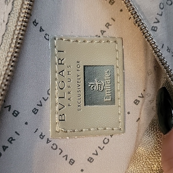 Bvlgari Travel Makeup Toiletry Bag EUC - Picture 4 of 13